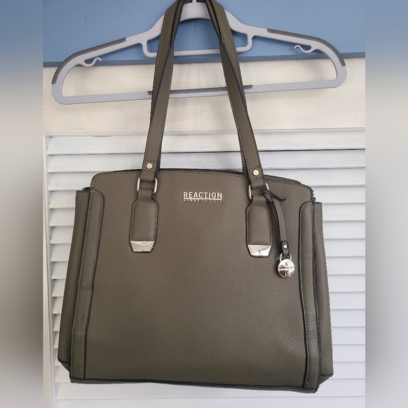 Kenneth Cole Reaction Handbags - Kenneth Cole Reaction olive purse